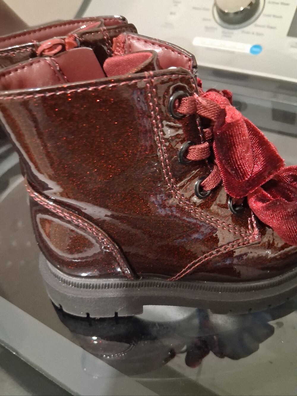 Shoes - Picture 5 of 9